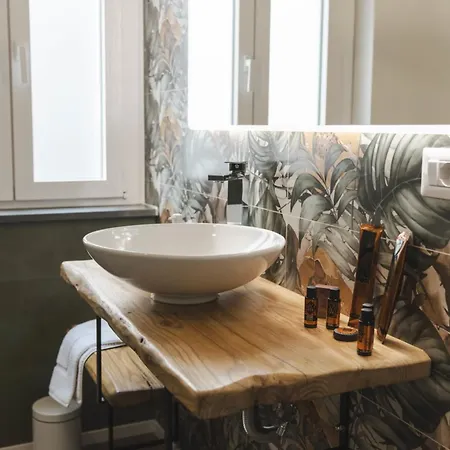 Dimora Riente Luxury Bed & Breakfast 4*